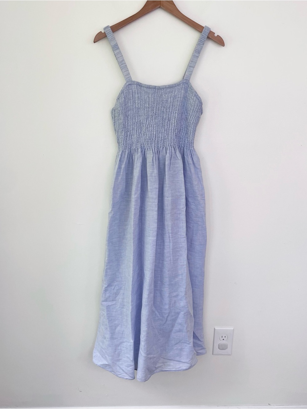 J. Crew Smocked Beach Midi Dress in Linen-Cotton Blend Blue L Large Coastal Prep - Picture 4 of 10